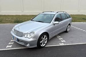 Mercedes classe C2 20 CDI sport 2006