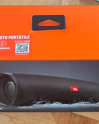JBL charge essential2
