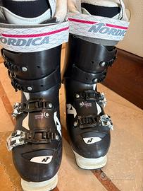 Scarponi Nordica