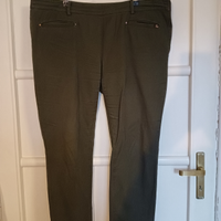 Pantalone verde militare in cotone. Stefanel. Tg.5