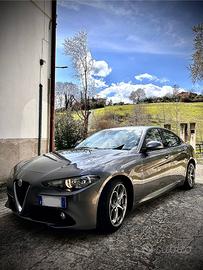 Alfa Giulia 2.2 180cv Super