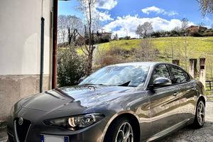 Alfa Giulia 2.2 180cv Super