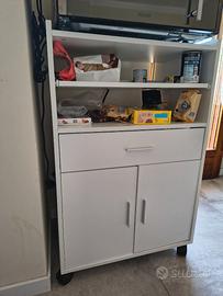 Mobiletto con rotelle multifunzione come NUOVO