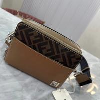 Borsello fendi nuovo 1080€