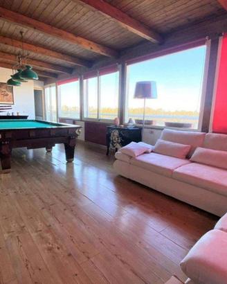 Attico / Mansarda di 128 m² con 4 locali e box aut