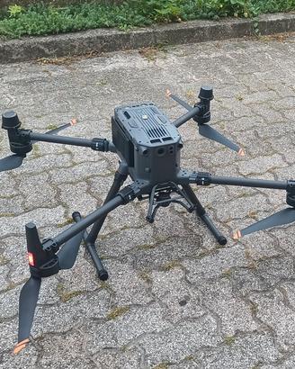 Matrice 350 solo drone