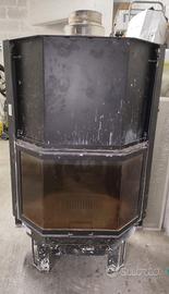 Camino da riscaldamento a legna