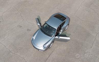 Porsche 911 Carrera 4S Coupé
