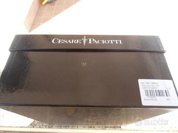 Cesare Paciotti scatola