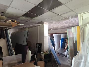 Capannone a uso magazzino o artigianale