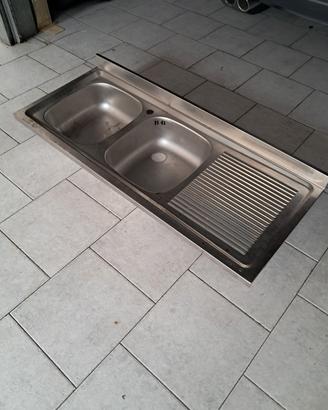 Lavabo a due vasche
