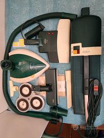 Folletto Vorwerk VK 121 + Lucidatrice e accessori 