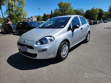 Punto 2018, Benzina, Euro 6b, ok per neopatentato.