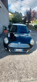 mini cooper benzina
