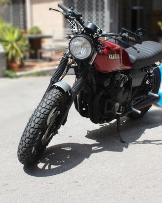 Yamaha XJ 550 4V8