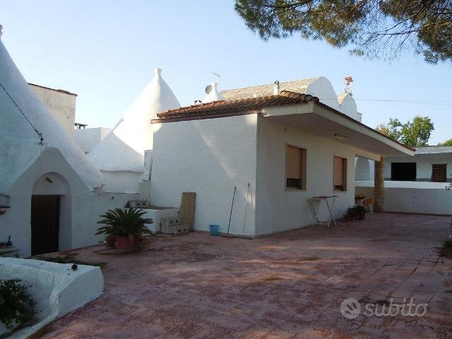 TRULLI REALI a Martina Franca in Valle D'Itria - Vista 5