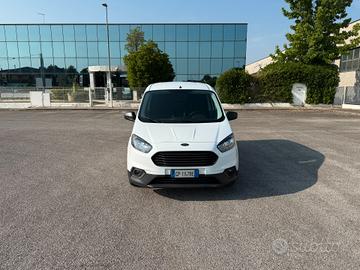 Ford Transit Courier 1.5 75cv
