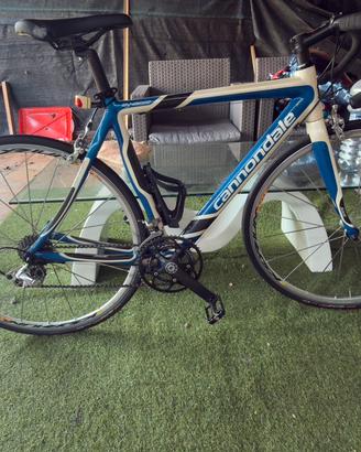 Cannondale Synapse bici da corsa in carbonio