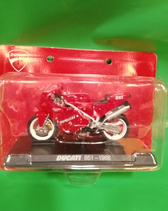 modellino scala 1:24 ducati 851
