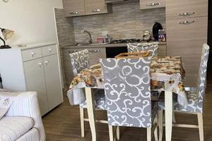 Ladispoli bilocale con giardino privato