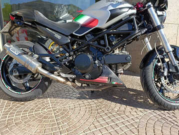 Ducati Monster 695 i.e
