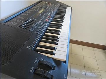 Tastiera Yamaha PSR-5700