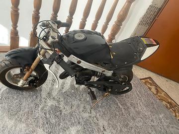 Mini moto a benzina