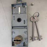 Serratura box garage basculante