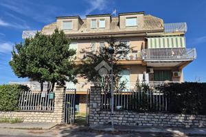 4 LOCALI A TARQUINIA