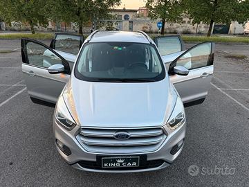 Ford Kuga 1.5 TDCI 120 CV S&S 2WD Powershift ST-Li