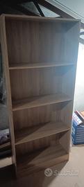 Libreria in buono stato