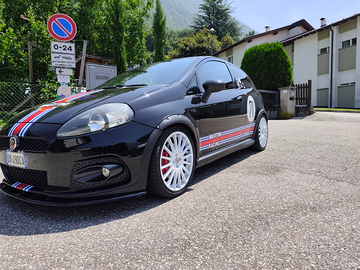 Grande punto Abarth esseesse