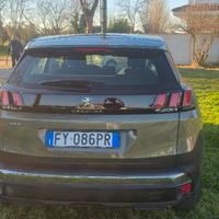 Peugeot 3008 blue HD business 