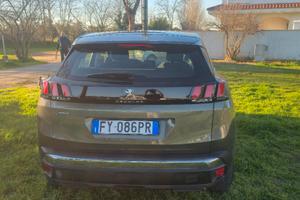 Peugeot 3008 blue HD business 