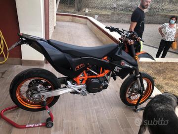 Ktm 690 smc-r