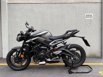 Triumph Street Triple R 765