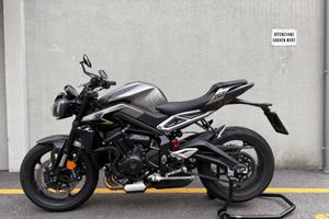 Triumph Street Triple R 765