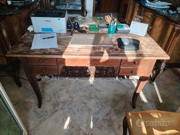 scrivania arte povera 