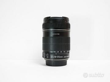 Obiettivo Canon EF-S 18-135mm 3.5-5.6 IS