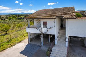 CASA SEMINDIPENDENTE A ORTONA