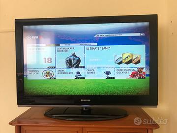 combo 2 televisori + 1 monitor/televisore