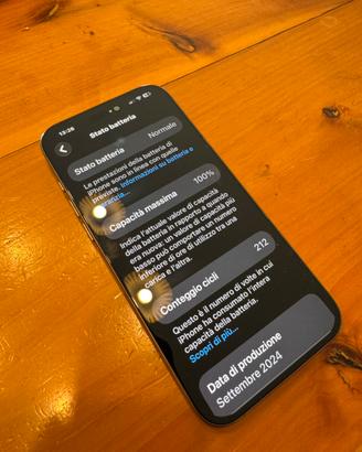 IPhone 16 pro max batteria 100%