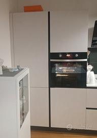 3 pensili e 2 colonne cucina della Veneta Cucine