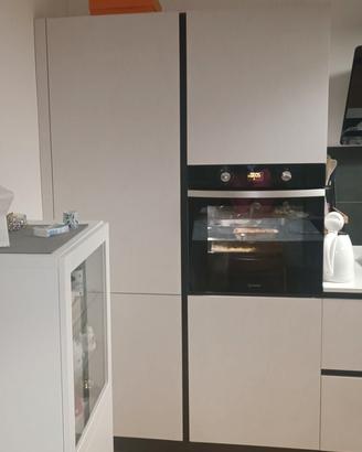 3 pensili e 2 colonne cucina della Veneta Cucine