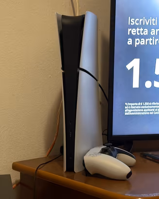 Ps5 silim digital edition + 2 control