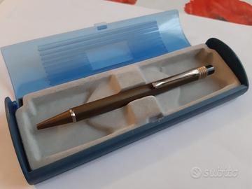 Penna a sfera Stilus