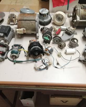 vari motori e motorini  elettrici 