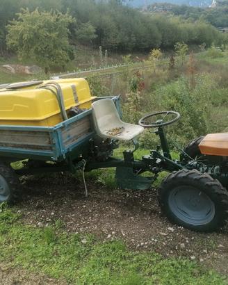 motocoltivator con rimorchio e pompa per verderame