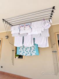 Stendibiancheria a soffitto su misura