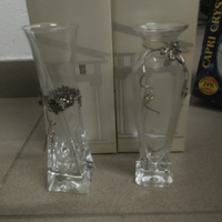 Vasi in vetro. Porta fiori